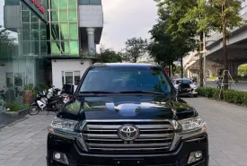 Toyota Land Cruiser 4.6 V8 2014 - Bán Toyota Land Cruiser 4.6V8, sản xuất 2013 đã lên fom 2021. giá 1 tỷ 750 tr tại Hà Nội