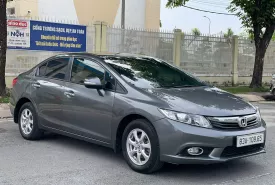 Honda Civic 2013 - Honda Civic model 2013 , 1.8AT màu xám  giá 306 triệu tại Tp.HCM