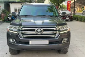 Toyota Land Cruiser VX 2020 - Em bán chiếc xe Siêu Đẹp lăn bánh hơn 4 vạn Km chuẩn. Toyota Land Cruiser LC200 sản xuất năm 2020 chủ ít đi. giá 4 tỷ 80 tr tại Hà Nội
