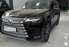 Lexus LX 600 2023 - Em bán xe Lexus LX600 Urban Urban 7 Chổ màu Đen nội thất Nâu đỏ, xe sản xuất năm 2023 một chủ mua mới chính hãng giá 8 tỷ 500 tr tại Hà Nội