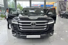 Toyota Land Cruiser LC300 2024 - Xe Toyota Land Cruiser LC300 sản xuất năm 2024 Một chủ xe như mới đi 1 vạn km  giá 5 tỷ 650 tr tại Hà Nội