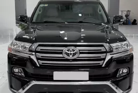 Toyota Land Cruiser 4.6 V8 2016 - Bán Toyota Land Cruiser 4.6 V8 sản xuất 2016, chạy ít xe cực mới. giá 2 tỷ 950 tr tại Hà Nội