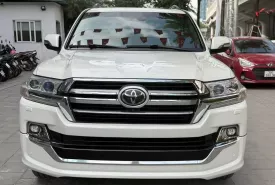 Toyota Land Cruiser 5.7 nhập Mỹ 2016 - Toyota Land Cruiser 5.7 nhập Mỹ, sản xuất 2016. Xe siêu đẹp. giá 4 tỷ 600 tr tại Hà Nội