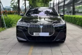 BMW 735i M Sport 2023 - Bán BMW 735i M-Sport sản xuất 2023. Xe Hà Nội cực mới. giá 3 tỷ 900 tr tại Hà Nội