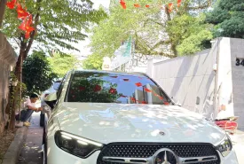 Mercedes-Benz GLC 300 allnew 2023 - Bán Mercedes allnew đời 2023, màu trắng, nhập khẩu giá 2 tỷ 339 tr tại Hà Nội