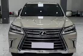 Lexus LX 570 2018 - Bán Lexus LX570 màu vàng cát, sản xuất 2018. Xe siêu mới. giá 6 tỷ 180 tr tại Hà Nội