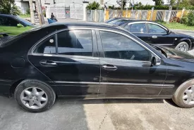 Mercedes-Benz E200 2003 - Bán Xe  – Giá Rẻ Chỉ 70 Triệu giá 70 triệu tại Đồng Tháp