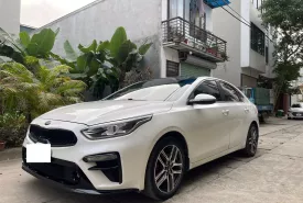 Kia Cerato 2.0 Premium 2020 - Em cần bán chiếc xe KIA Cerato 2.0Premium sx 2020 giá 475 triệu tại Hà Nội