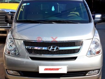 Hyundai H-1 Starex   2014 - Bán xe Hyundai H-1 Starex đời 2014, màu bạc, nhập khẩu nguyên chiếc, giá tốt