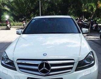 Mercedes-Benz C250   AT 2013 - Bán xe cũ Mercedes C250 AT đời 2013, màu trắng 