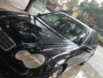 Mercedes-Benz C200  AT 2002 - Cần bán xe cũ Mercedes C200 AT năm 2002, màu đen, giá tốt