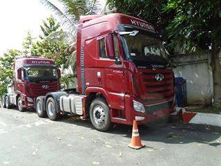 Hyundai Trago  Xcient   2014 - Đầu kéo Xcient Trago 6x4 màu trắng, nhập khẩu nguyên chiếc