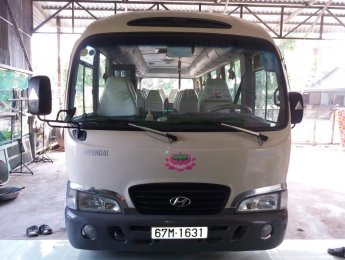Hyundai County 2009 - Bán Hyundai County đời 2009, màu kem (be)