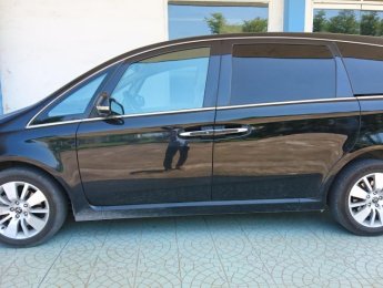 Luxgen M7 AT 2011 - Cần bán lại xe Luxgen M7 AT sản xuất 2011, màu đen, nhập khẩu số tự động, 460tr
