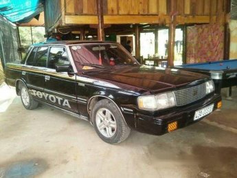 Toyota Crown   MT 1993 - Bán Toyota Crown MT đời 1993, màu đen số sàn