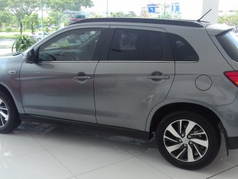 Mitsubishi Outlander XL 2017 - Bán ô tô Mitsubishi Outlander XL đời 2017, màu xám, xe nhập, giá tốt