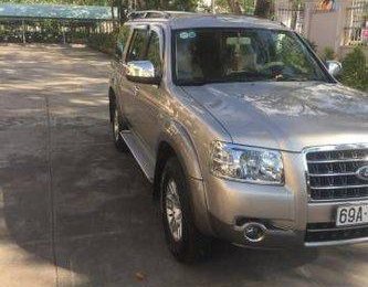 Ford Everest  MT 2009 - Cần bán xe Ford Everest MT 2009, giá tốt