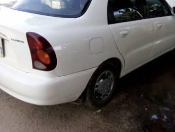Daewoo Lanos   2010 - Bán xe Daewoo Lanos đời 2003, xe gia đình đang chạy