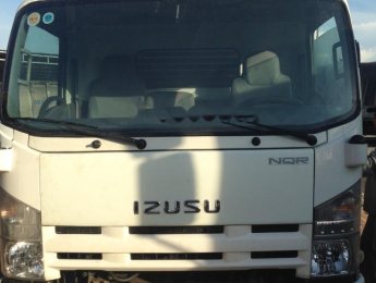 Isuzu NQR    2015 - Cần bán lại xe Isuzu NQR đời 2015, màu trắng