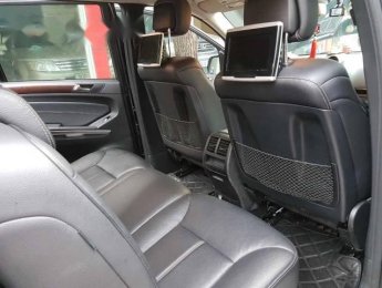 Mercedes-Benz GL  350   2010 - Chính chủ bán Mercedes GL350 đời 2010, màu đen, xe nhập