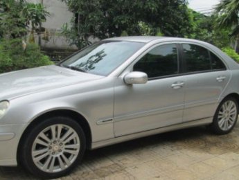 Mercedes-Benz C 180 2007 - Bán Mercedes C 180 đời 2007, màu bạc số tự động, giá 385tr