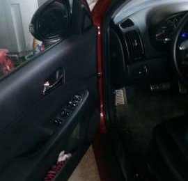 Hyundai i30 CW 2010 - Bán xe Hyundai i30 CW đời 2010, màu đỏ, nhập khẩu nguyên chiếc