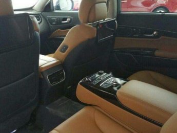 Kia K9 Quoris 3.8 2017 - Cần bán xe Kia K9 Quoris 3.8 đời 2017, màu nâu, xe nhập