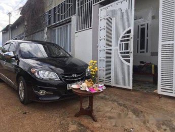 Hyundai Avante   MT 2011 - Cần bán lại xe Hyundai Avante MT đời 2011, màu đen chính chủ, 390 triệu