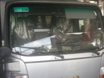 JAC HFC 4DA1-1 2017 - Xe tải Jac 2T4, màu bạc, 50tr nhận xe