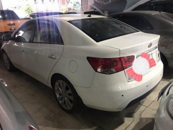 Kia Forte 2016 - Bán xe Kia Forte 2016, màu trắng số tự động