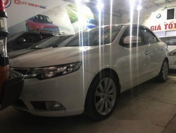 Kia Forte 2016 - Bán xe Kia Forte 2016, màu trắng số tự động