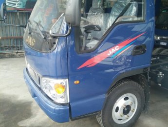 Xe tải 2500kg 2017 - Bán xe Jac 2T5 màu xanh vay cao tại Kiên Giang