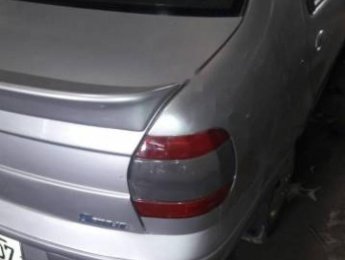 Fiat Albea 2002 - Bán Fiat Albea năm 2002, màu bạc, 97tr