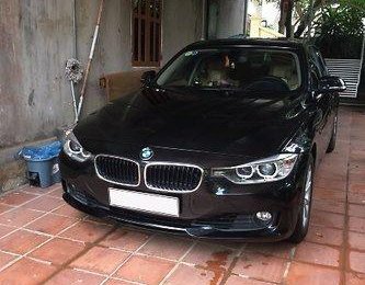 BMW 3 Series 320i 2012 - Cần bán xe BMW 3 Series 320i sản xuất 2012, màu đen, xe nhập chính chủ