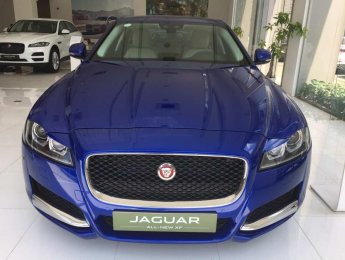 Jaguar XF Pure 2017 - Bán xe Jaguar XF Pure 2017 màu xanh, khuyến mãi giá tốt nhất xe giao ngay tặng bảo dưởng, bảo hành