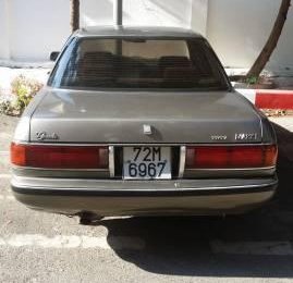 Toyota Mark II 1990 - Cần bán gấp Toyota Mark II đời 1990