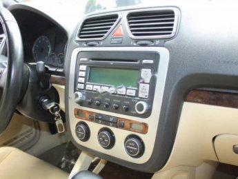 Volkswagen Eos S40 2008 - Bán xe Volkswagen Eos S40 đời 2008, màu trắng, xe nhập