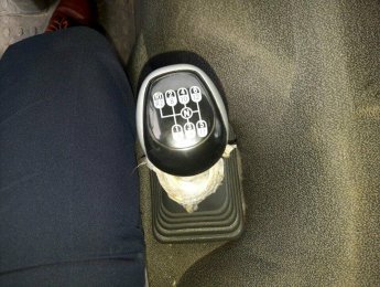 Howo Xe ben 2017 - Bán xe tải ben tự đổ 4 chân Howo, thùng 6m4, máy 371hp