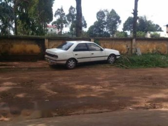 Peugeot 405 1992 - Cần bán xe Peugeot 405 đời 1992, màu trắng, giá 32.5tr