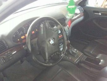 BMW 3 Series 318i AT 2002 - Cần bán lại xe BMW 3 Series 318i AT 2002, màu bạc