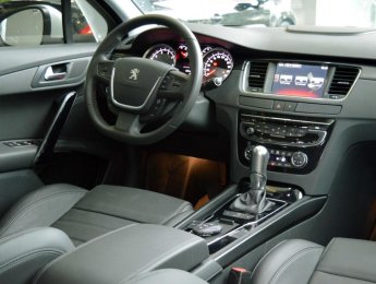 Peugeot 508 2017 - Cần bán Peugeot 508 đời 2017, nhập khẩu nguyên chiếc