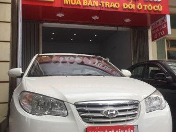 Hyundai Elantra 2011 - Cần bán xe Hyundai Elantra đời 2011, màu trắng