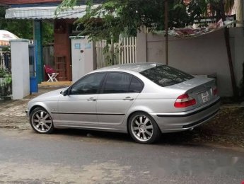 BMW 3 Series 318i 2001 - Bán BMW 3 Series 318i sản xuất 2001, màu bạc số tự động