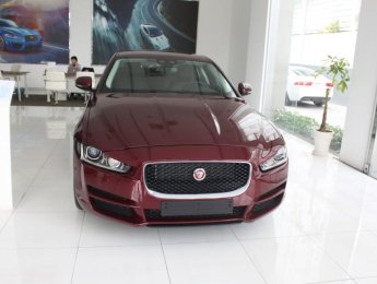 Jaguar 2015 - Cần bán Jaguar XE đời 2016, 2.0 màu trắng, đen, màu đỏ 0918842662