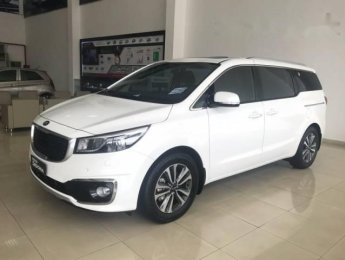 Kia Carnival   2017 - Cần bán Kia Carnival đời 2017, màu trắng