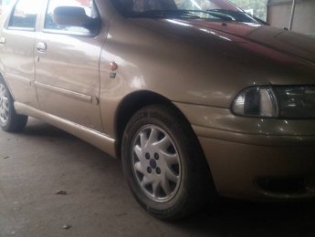 Fiat Albea 2004 - Cần bán xe Fiat Albea đời 2004, màu bạc, 128tr