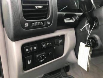 Lexus LX 470 2005 - Cần bán lại xe Lexus LX 470 đời 2005, màu bạc, xe nhập