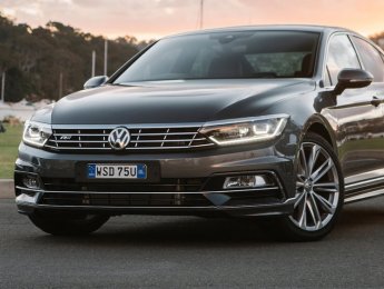 Volkswagen Passat Bluemotion 2017 - Xe Passat 2018, giảm giá cực sốc, nhập khẩu Đức 100%