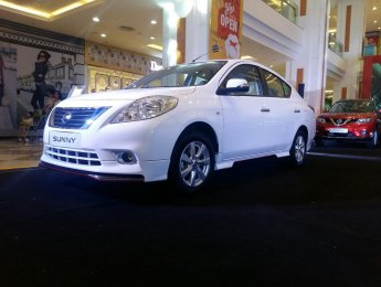 Nissan X trail SV Premium 2018 - Bán xe Nissan X-Trail 2.5 SV Premium phiên bản cao cấp giá cực hấp dẫn, đủ mầu, giao xe ngay