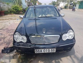 Mercedes-Benz C class  C200 2002 - Bán xe Mercedes C200 đời 2002, màu đen, nhập khẩu nguyên chiếc xe gia đình, 195 triệu